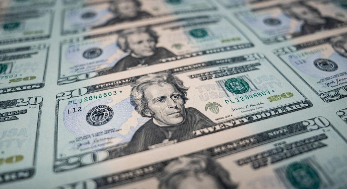 Dollar climbs most since September amid doubts over Fed rate cut