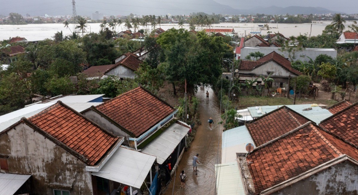 Deadly storms, US$3 bil in losses test Vietnam’s climate defences