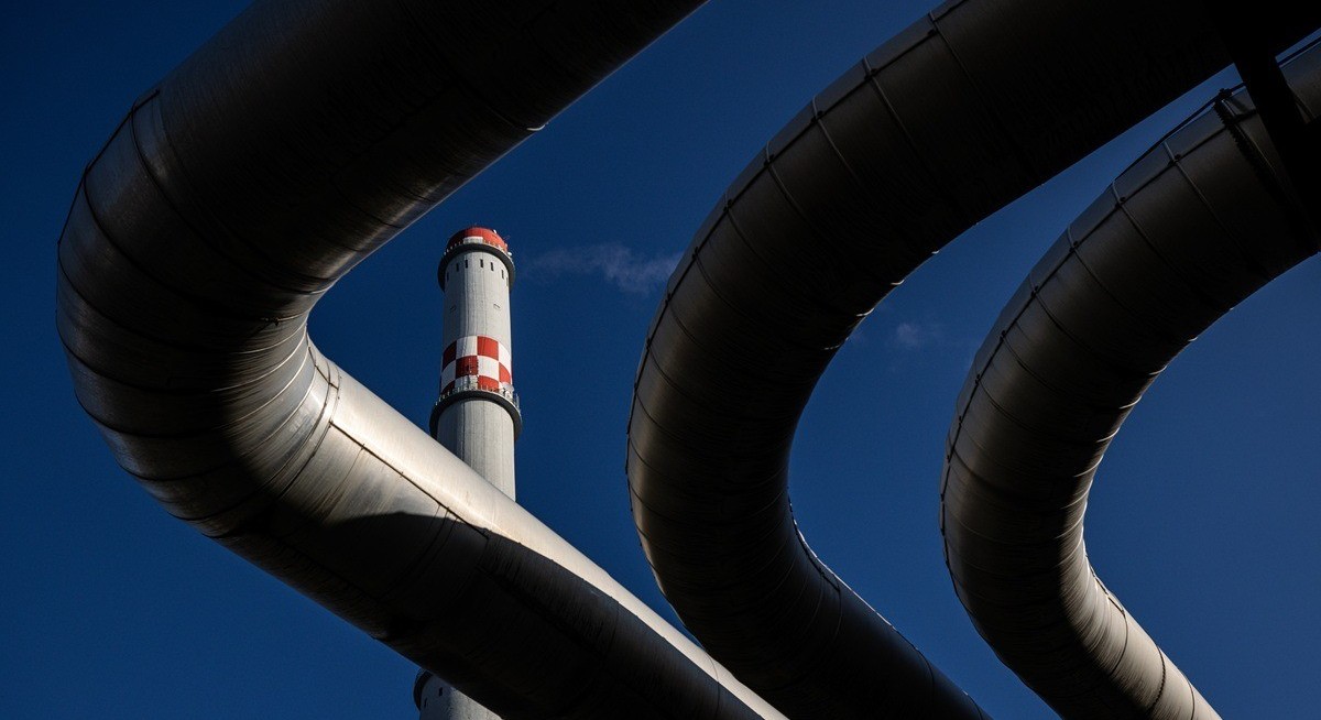 EU finalises deal to phase out Russian gas imports by 2027