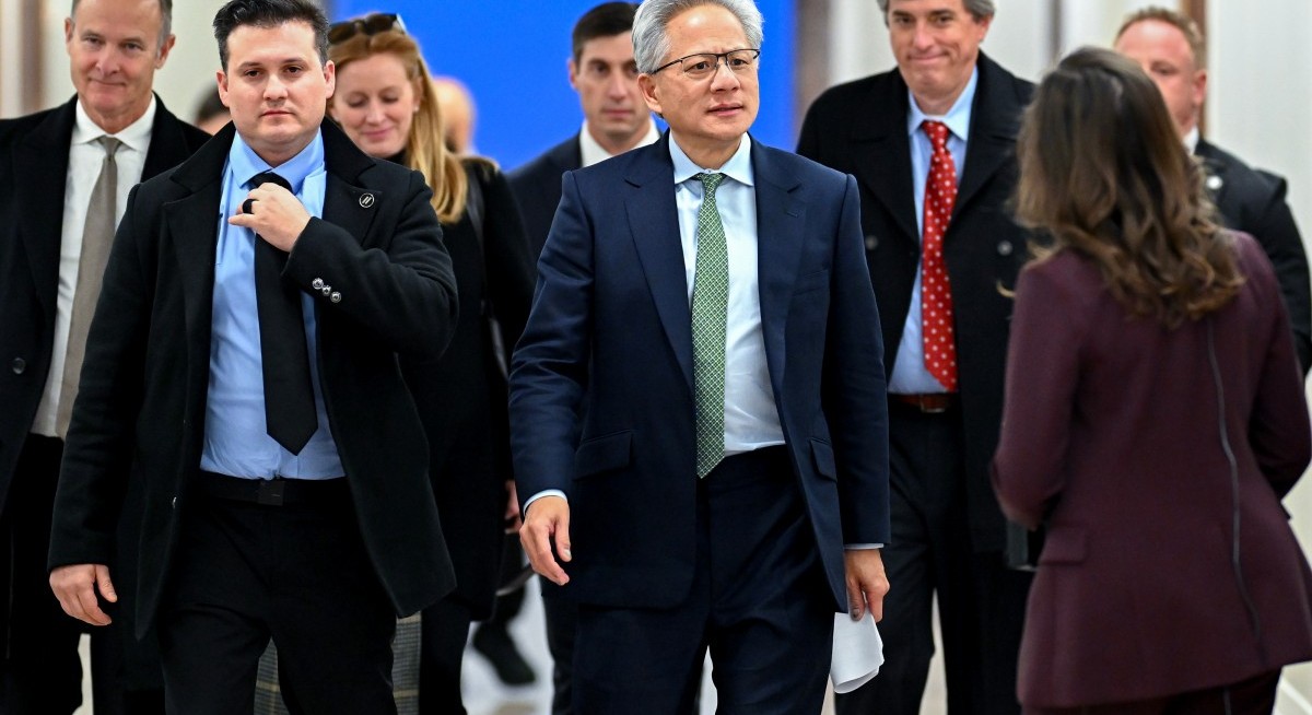 Senators seek to block Nvidia from selling top AI chips to China