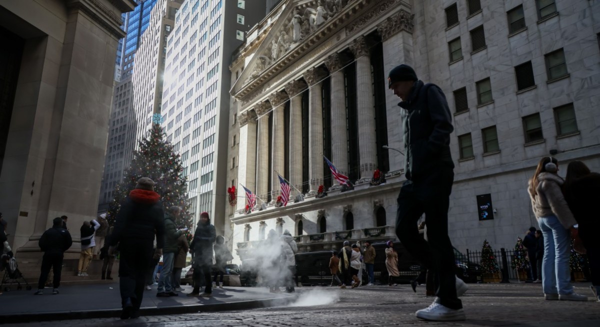 Treasuries gain as Fed cuts, traders wager on two more in 2026