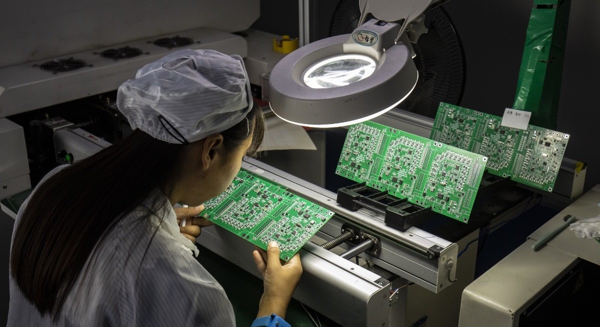 US holds off on new Chinese chip tariffs until at least mid-2027