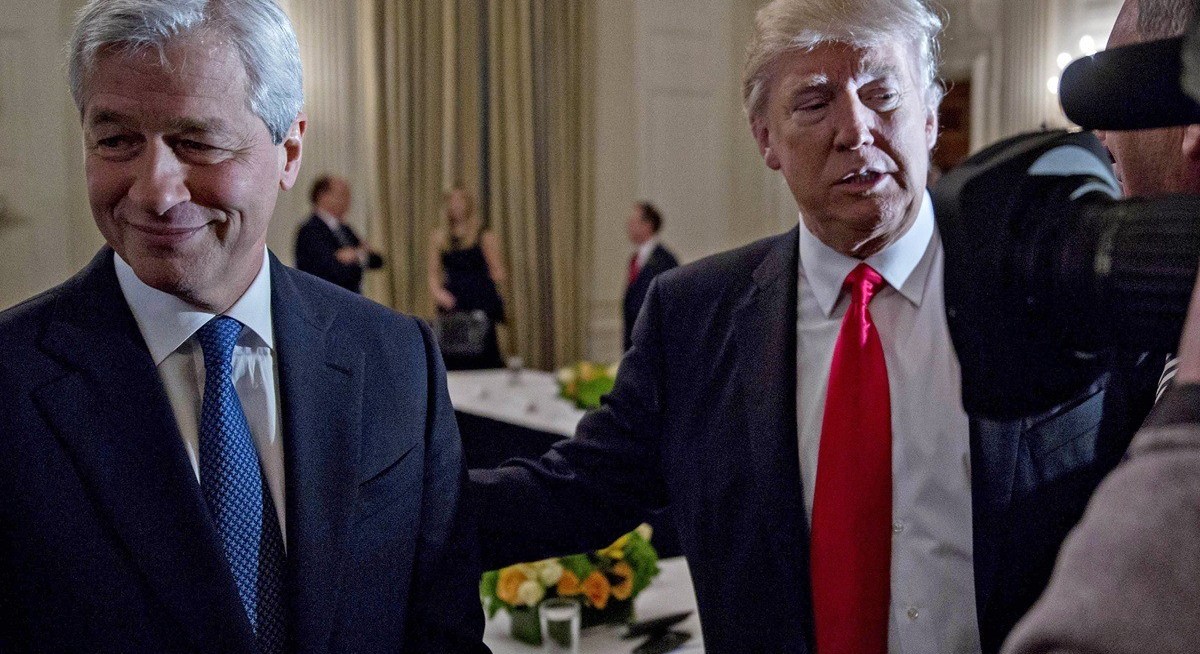 Trump blasts Dimon, threatens to sue JPMorgan over debanking