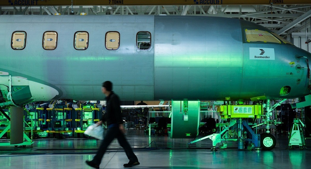 Trump says US to decertify, levy tariff on Canadian planes