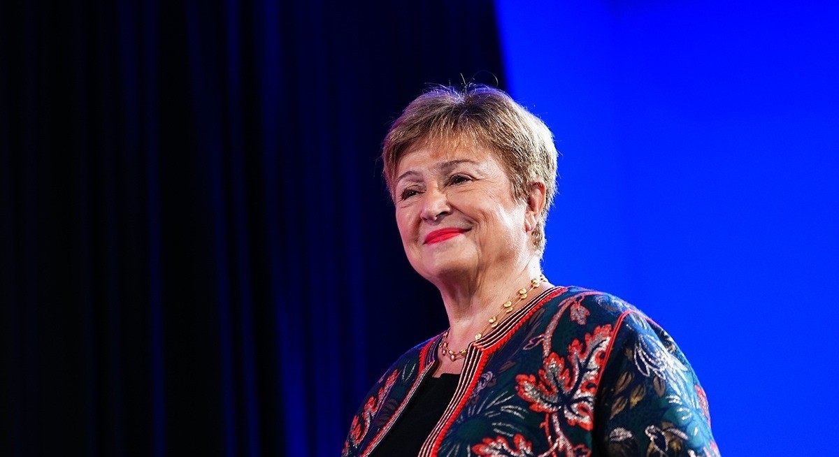 IMF says 10% oil rise for year adds 40 basis points to inflation