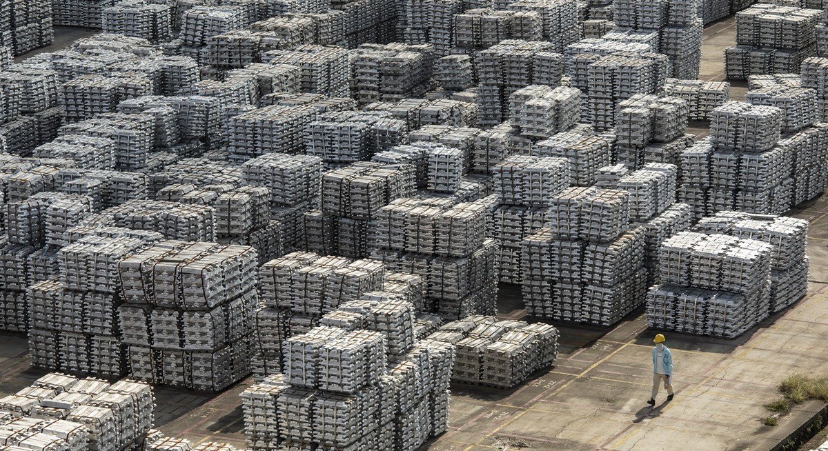 Aluminum piles up in China as Iran war shrinks global supplies