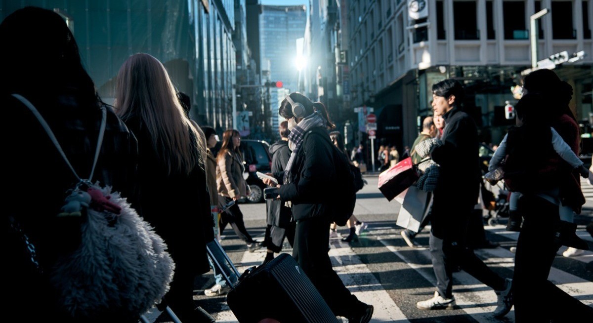 Japan 30-year bond sale sees tepid demand ahead of Iran deadline