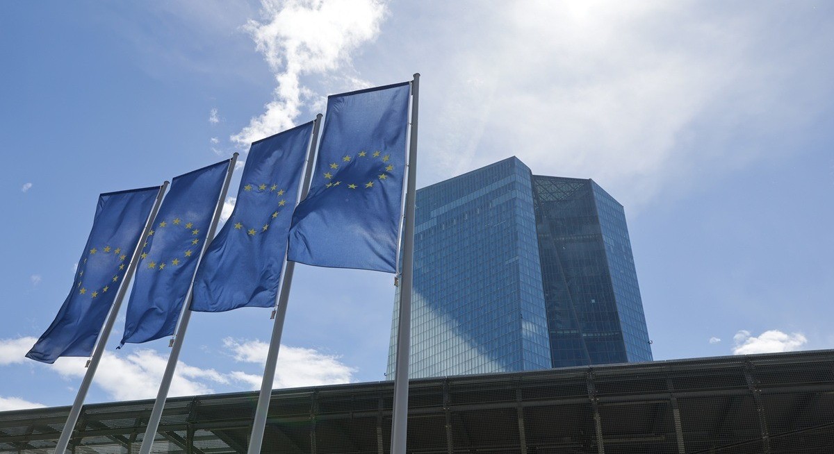 ECB to scrap 40 supervisory publications to banks to cut burden