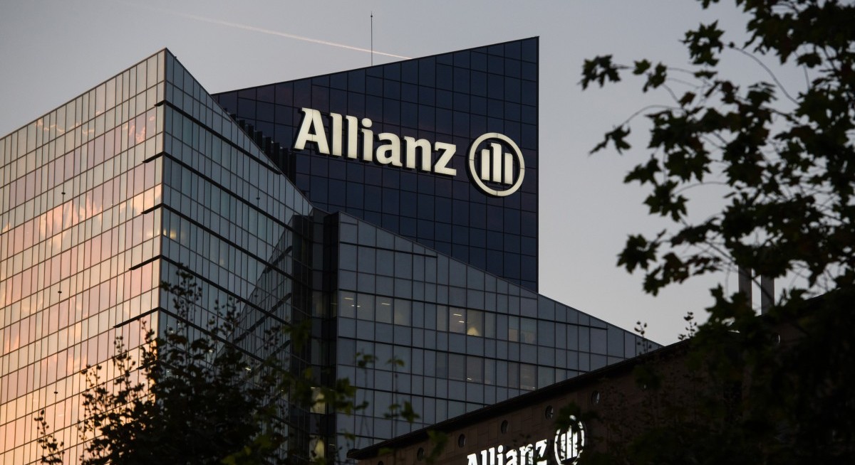 Allianz said to lead bidding for HSBC's Singapore Insurance unit