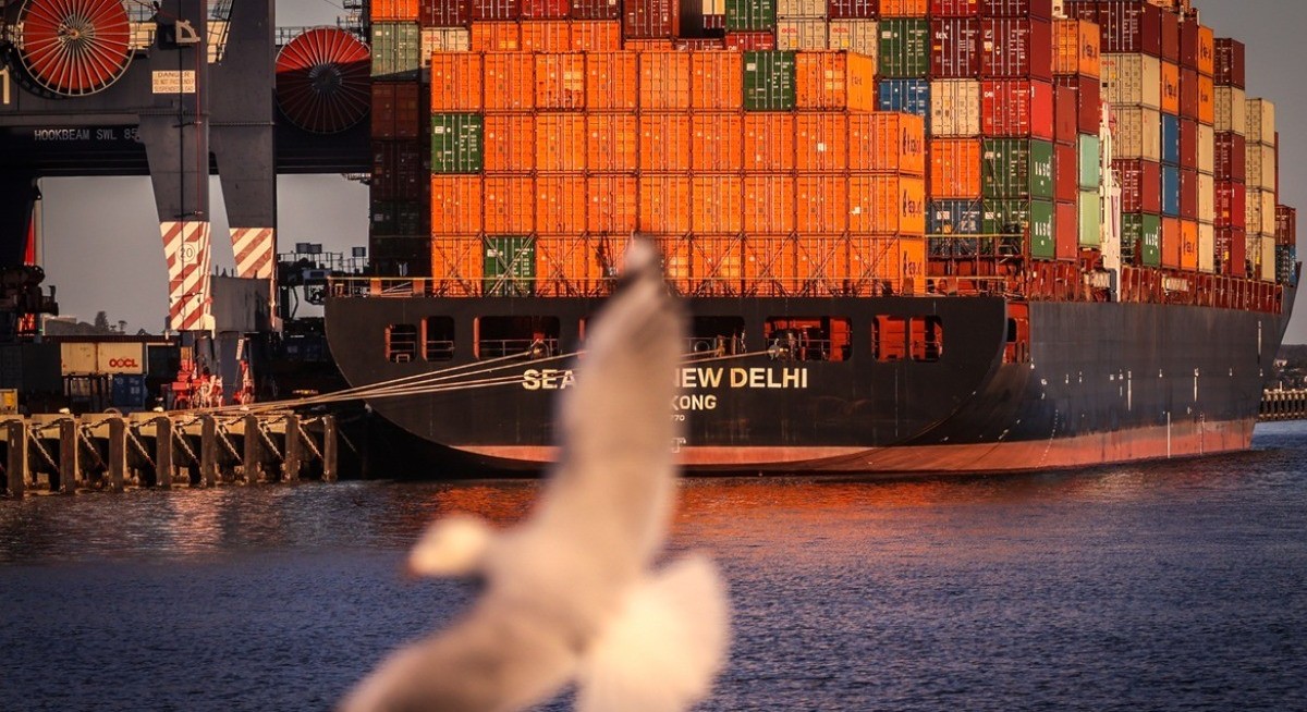 Australia runs surprise trade deficit with widest gap since 2015