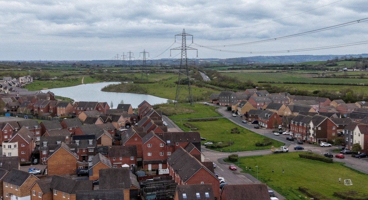 UK housing revival threatened by political upheaval, say agents