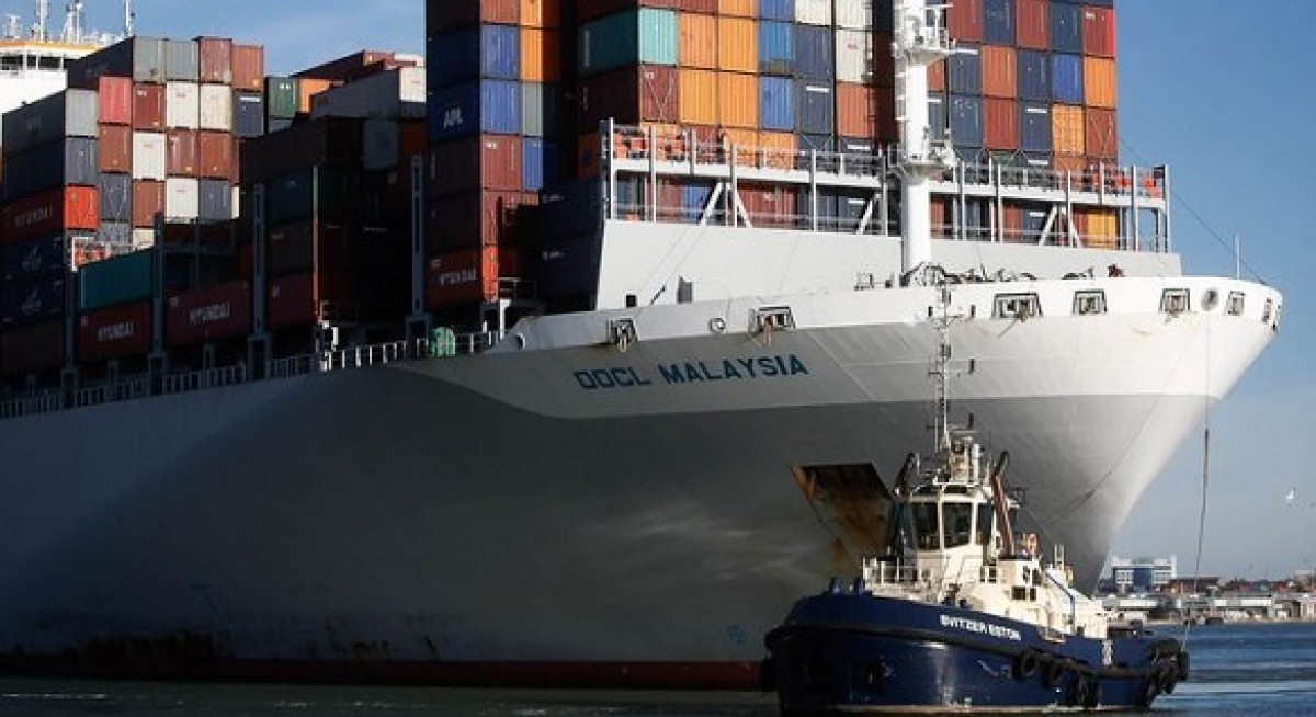 UK container ship (Image: Bloomberg) 