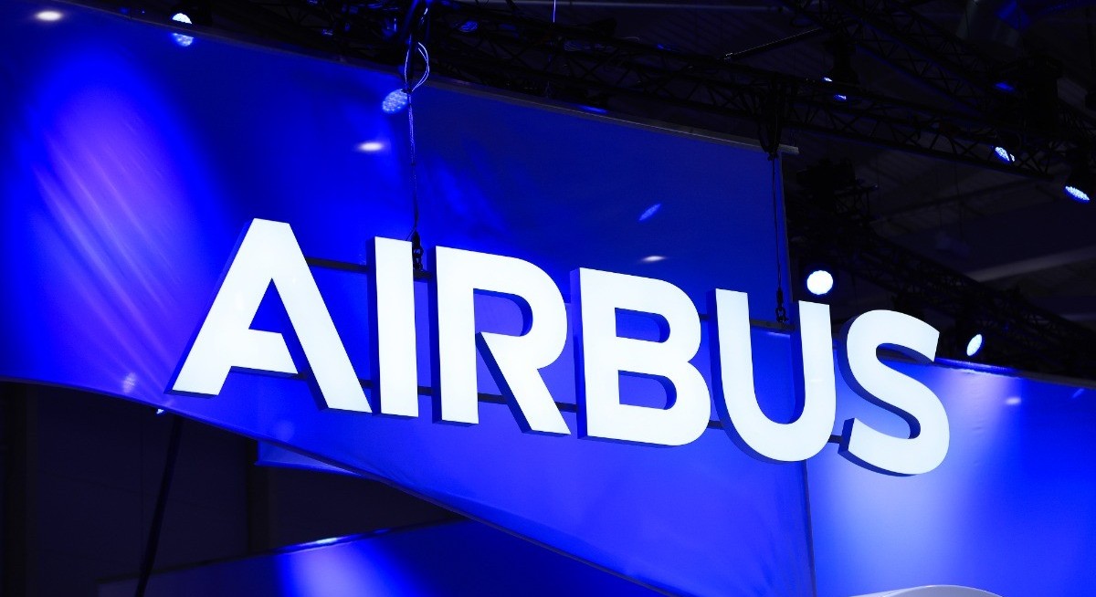 Airbus wins Air China, Hainan orders to firm regional hold
