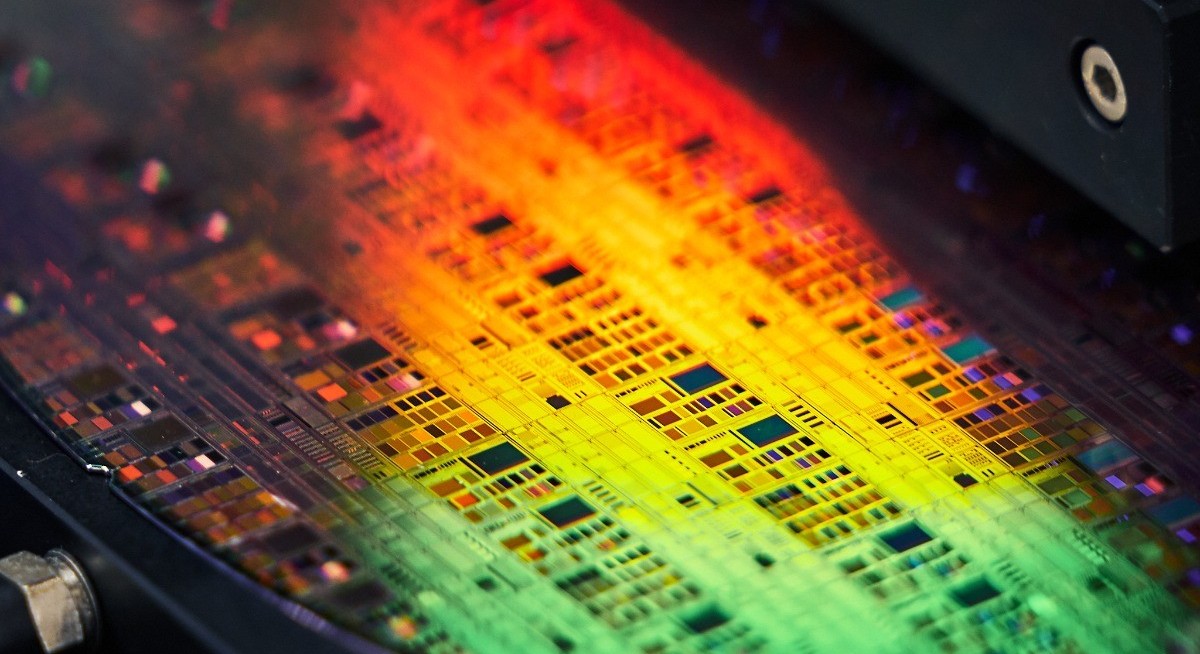 AI chip boom fuels Taiwan’s fastest export gain in 15 years