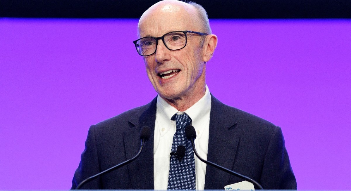 ANZ chair says more bonus cuts remain option after failures