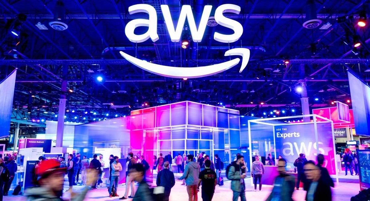 Amazon rushes out latest AI chip to take on Nvidia, Google