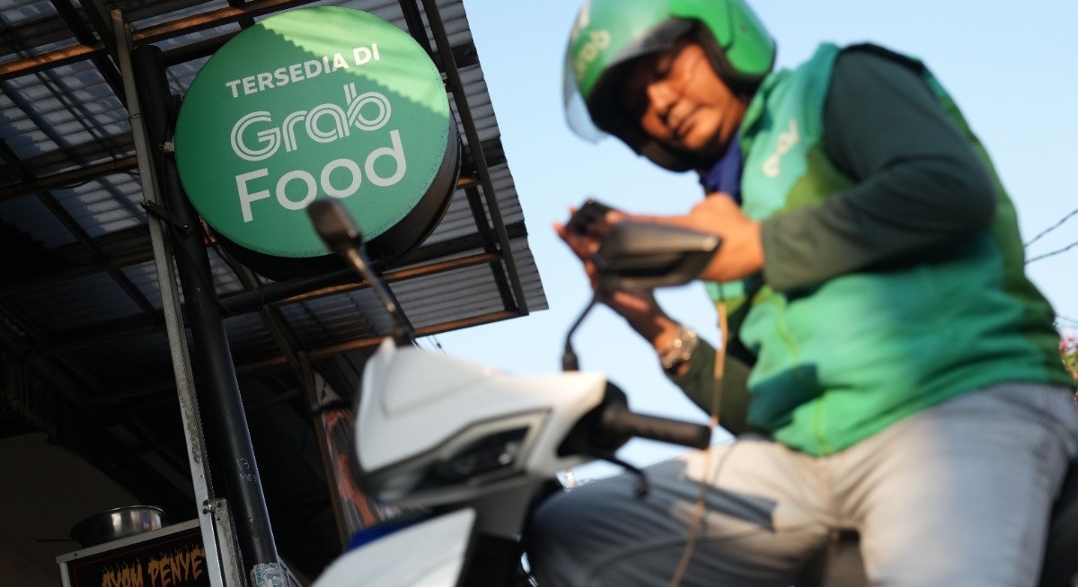 Grab to acquire Chinese firm Infermove to expand in AI robotics