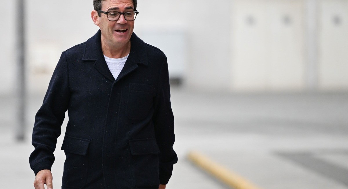 Gilts slump as investors brace for Burnham challenge to Starmer