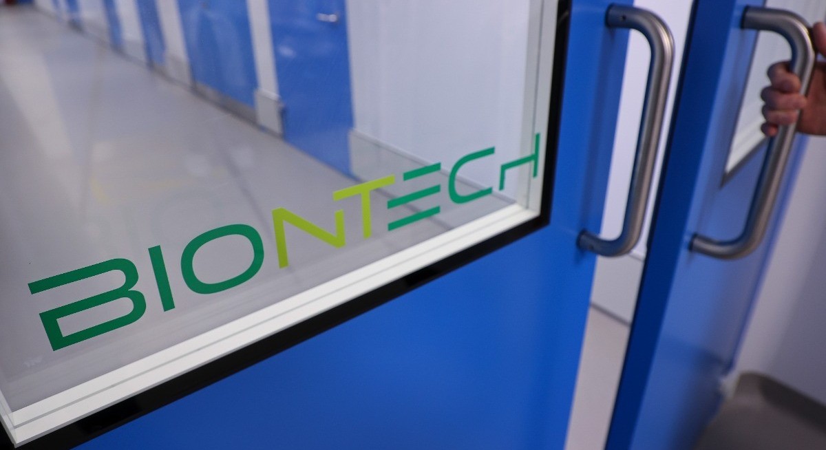 Pfizer looks to sell stake in pandemic vaccine partner BioNTech, Bloomberg reports