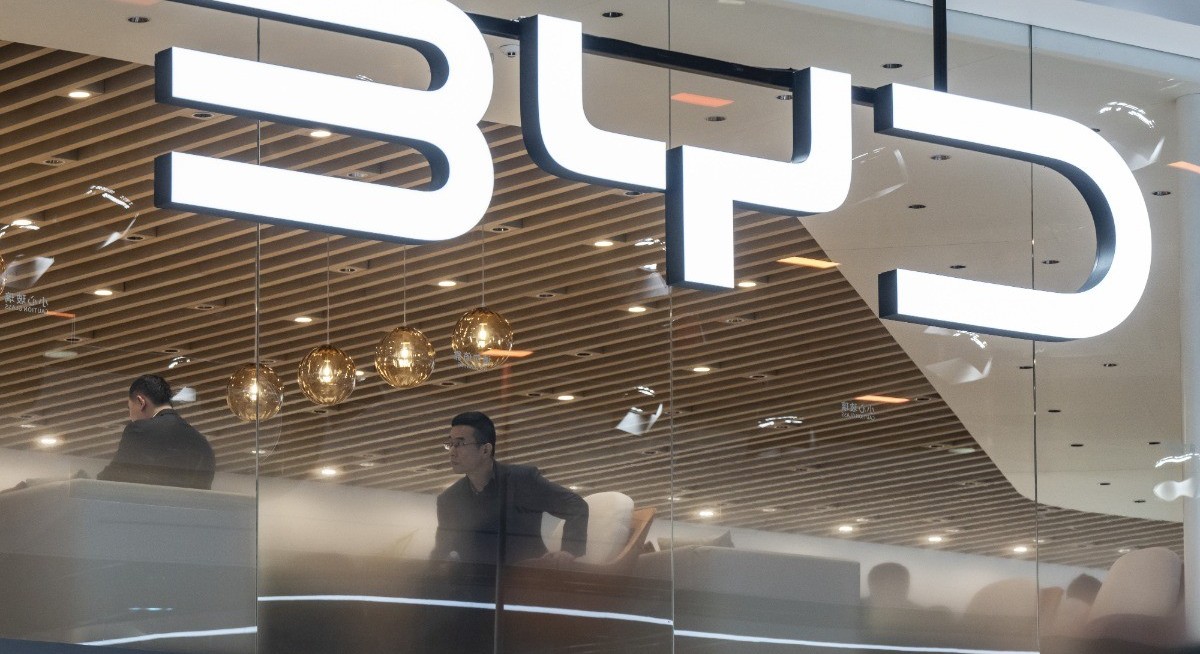 BYD’s US$20 bil stock comeback may extend on export success