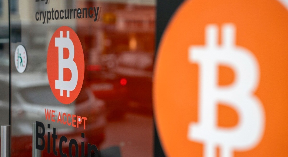 Bitcoin dips below US$79,000 as inflation fears hit risk assets