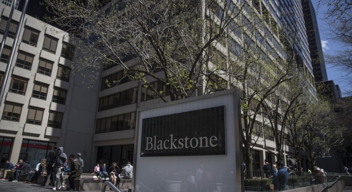 Blackstone agrees to buy US$18.7 bil of US logistics assets from Singapore's GLP