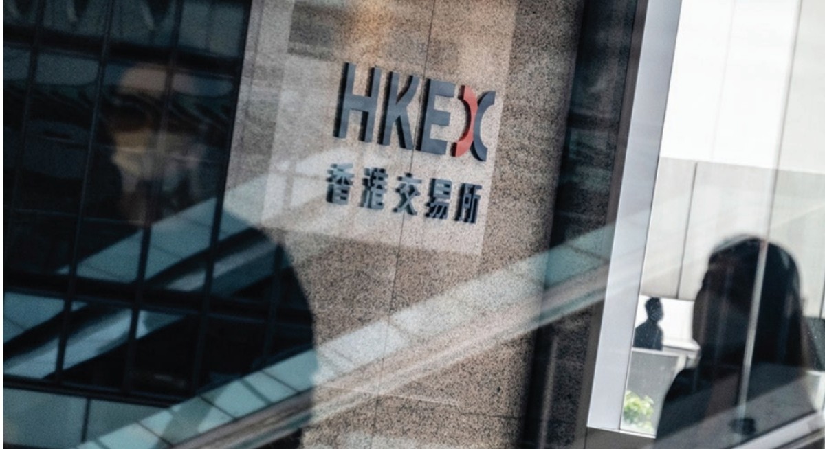 Hong Kong trading tax deals rare blow to city's financiers