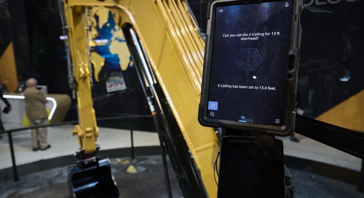 Caterpillar's market value shoots past US$300 bil in on AI rally