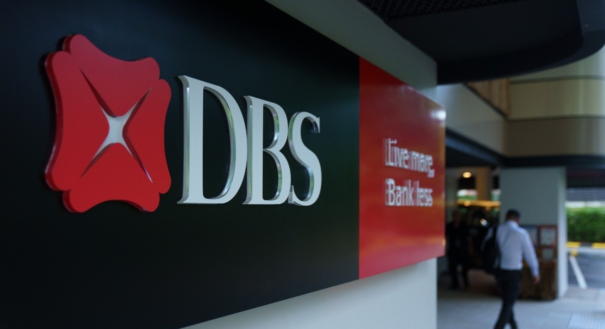 Singapore’s DBS girds for AI as tellers morph into bankers