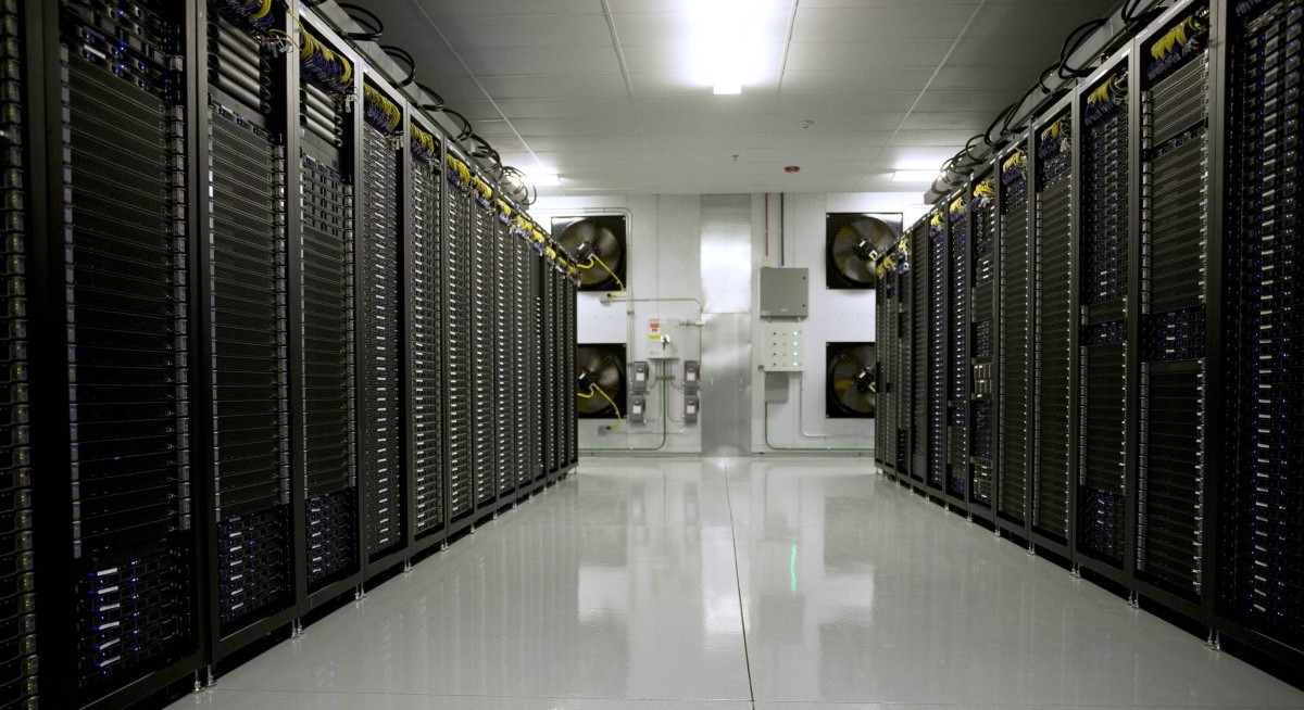 Covid-19 congestion shifts cloud databases to the edge