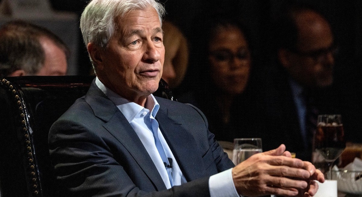 Dimon says JPMorgan would scrap UK HQ over higher bank taxes