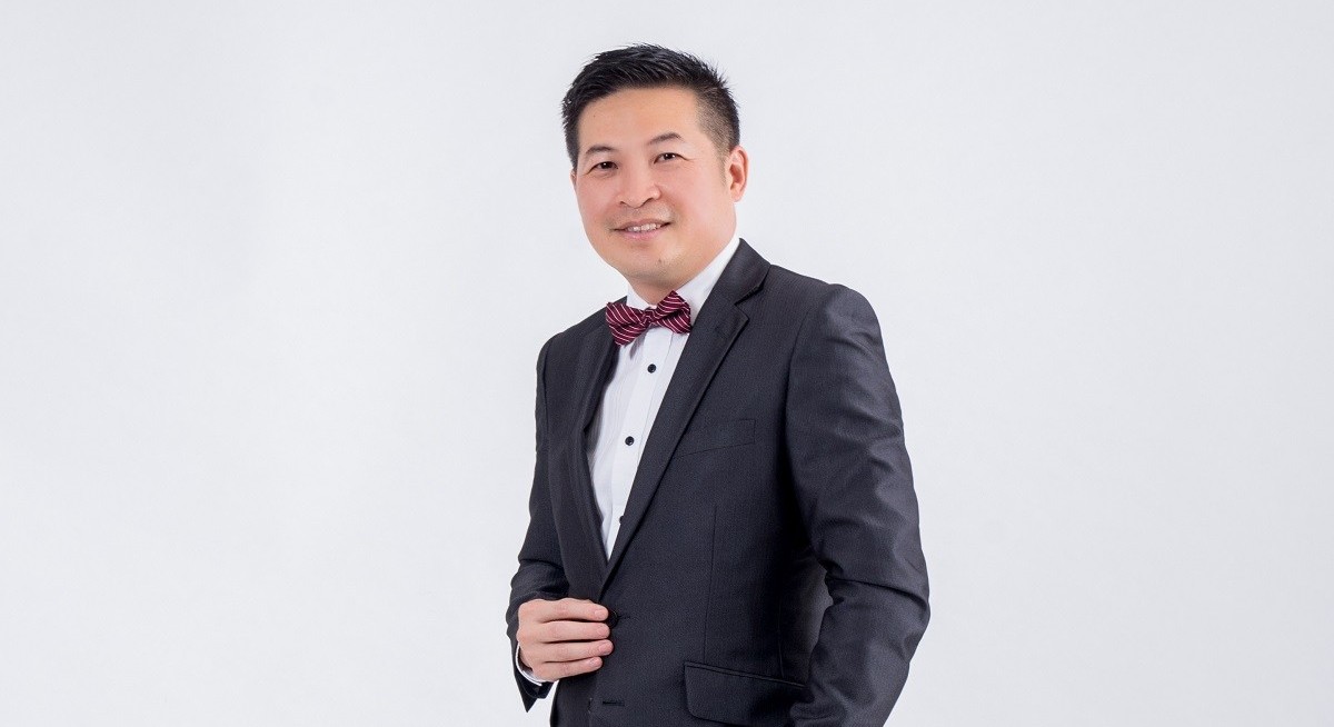 Ooi, a technologist by training and a systems thinker by temperament, has guidedLMS from a simple lab to a cross-border ESG solutions provider — often by building things himself - THE EDGE SINGAPORE
