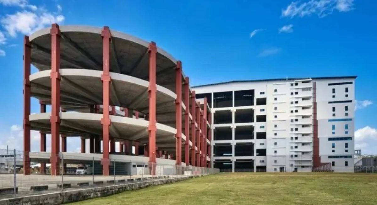 Units in ESR-LOGOS REIT closed flat at 39.5 cents on first day of trading