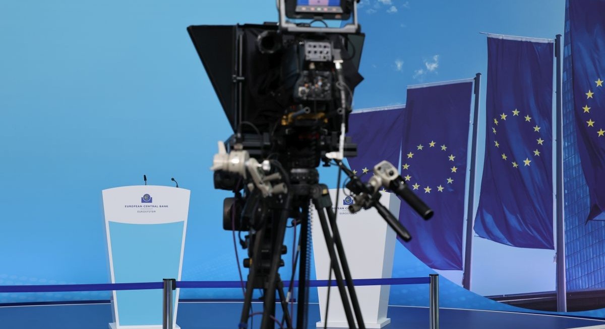 ECB holds rates with growth firmer and inflation near target