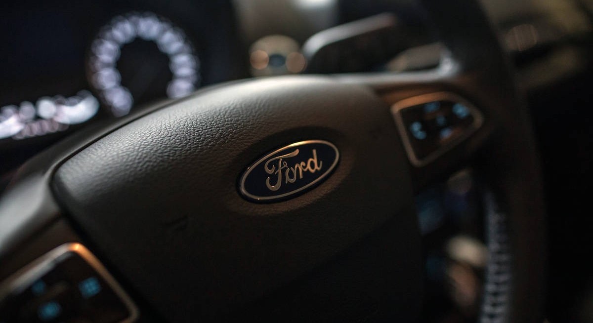 Ford CEO says Chinese carmakers should be kept out of US