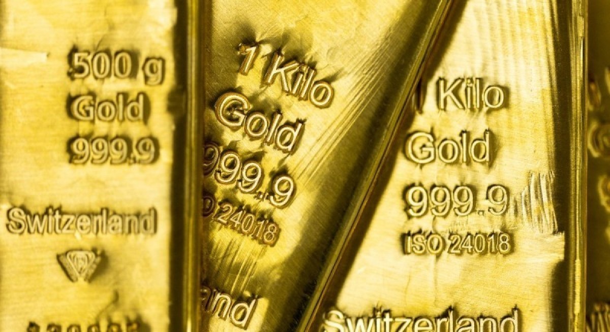 Gold holds decline as Israel-Iran ceasefire saps haven demand