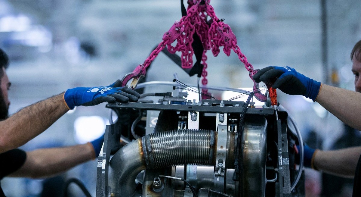 German machinery slump drags on in blow to Merz’s turnaround bid