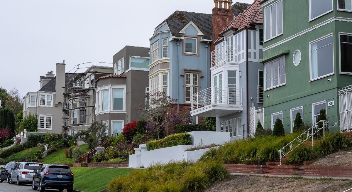 US existing home sales in August slide to weakest pace in more than a year
