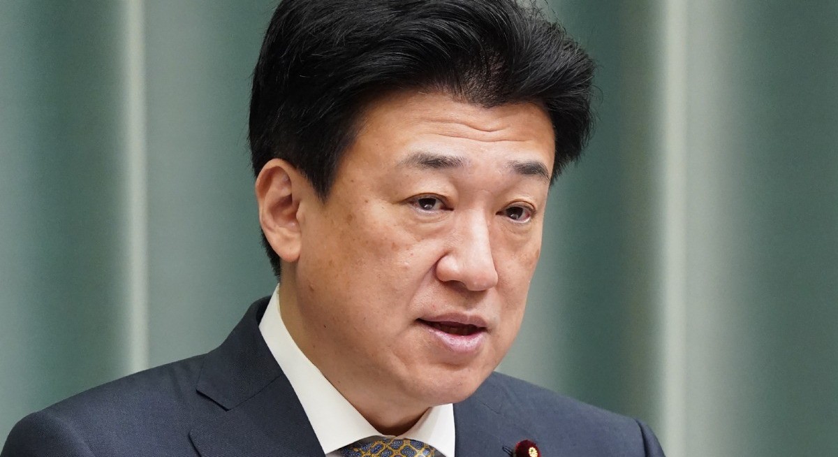 China warns Japan survey ships in East China Sea, raising tension