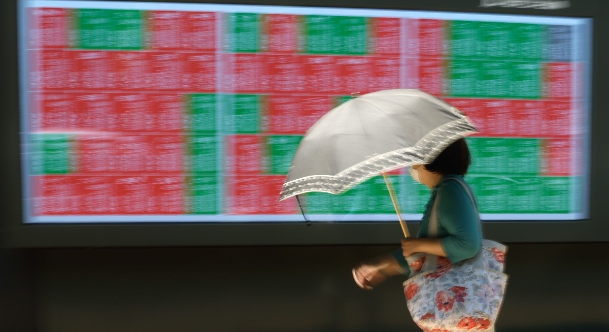 Asian stocks, bonds set to fall on hawkish Fed signals