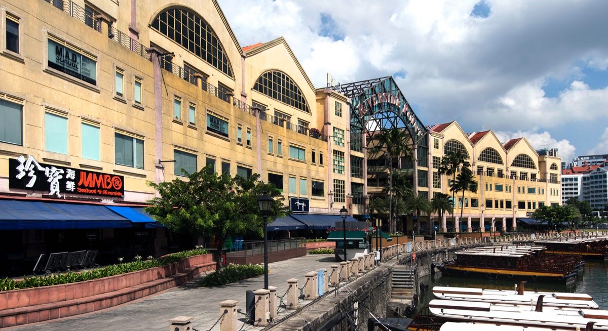 Far East's Ng nibbles on Jumbo; Sian Chay takes stake in Singapore Paincare - THE EDGE SINGAPORE