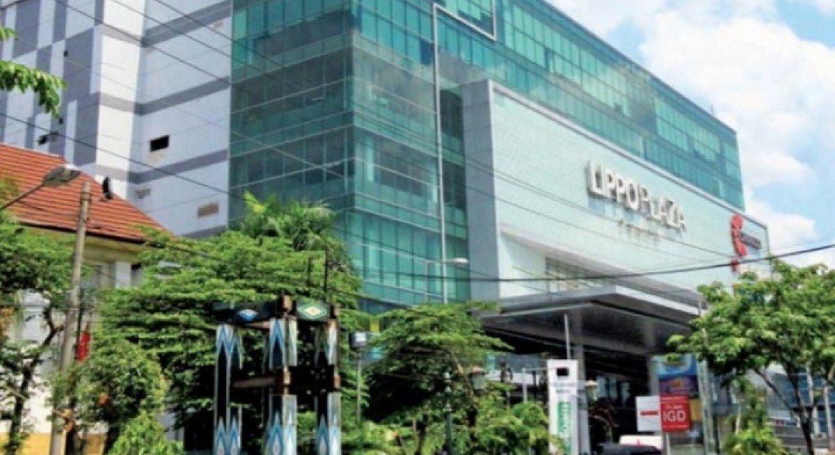 LMIRT, First REIT under pressure as acquisitions loom