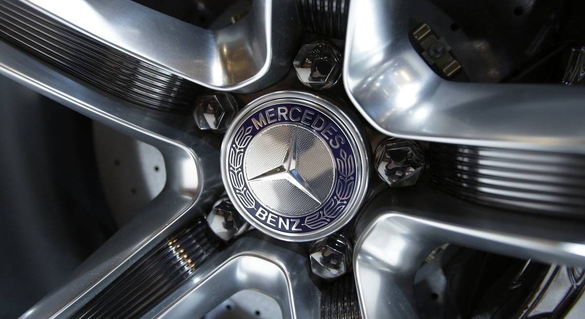 Mercedes-Benz confirms guidance, to start €2b share buy-back