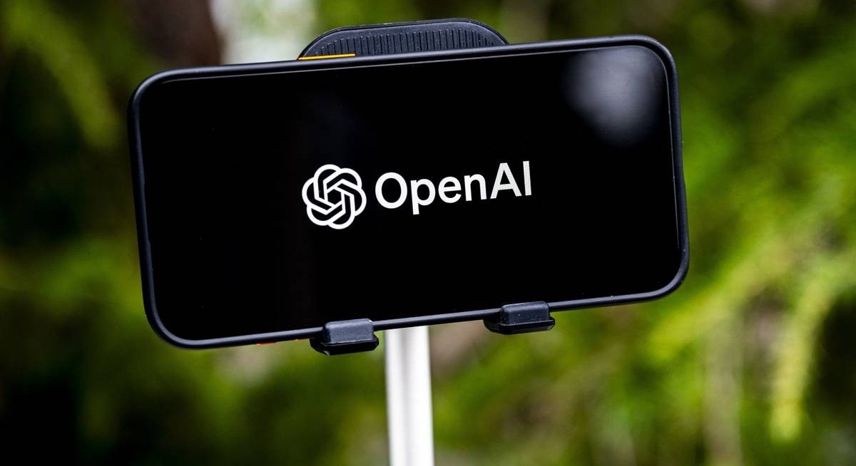 Trump administration rules out AI backstop amid OpenAI uproar