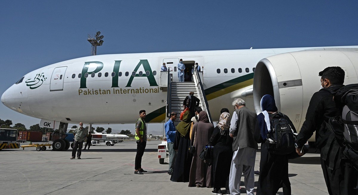 Habib-led bid wins auction for stake in Pakistan flag carrier