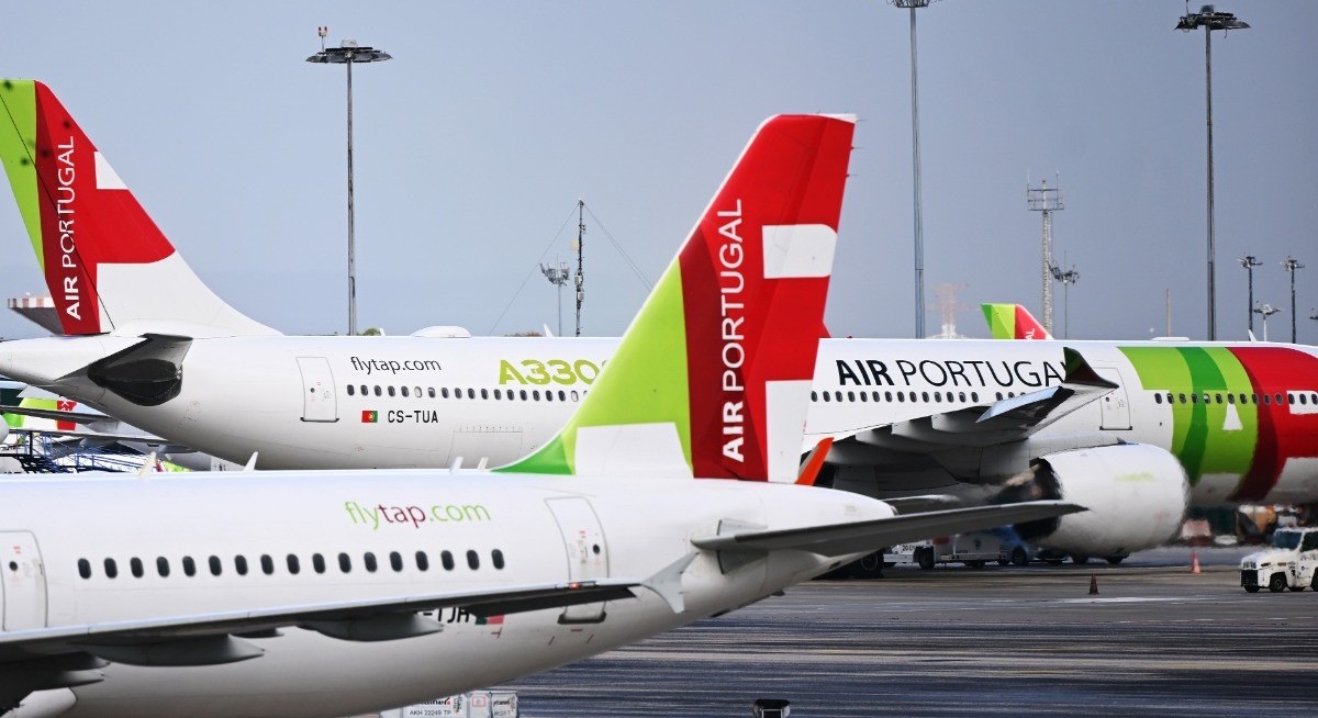 Portugal says interest in TAP holds as bid deadline nears