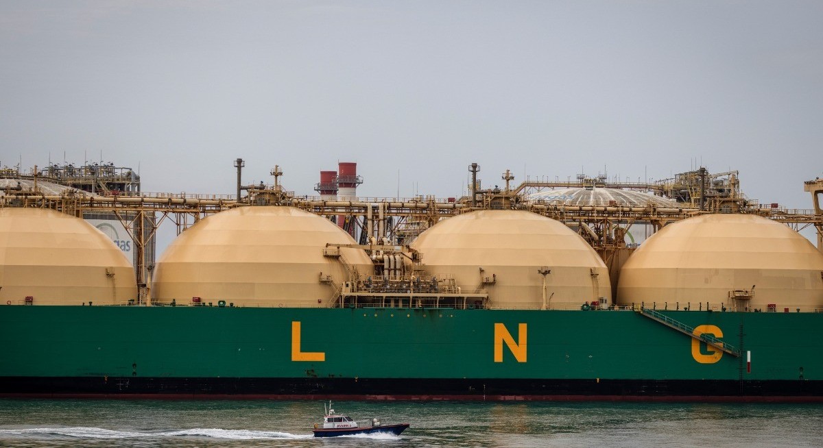 Qatar quietly exports LNG destined for key buyers through Hormuz