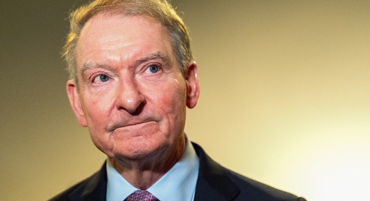 SEC chief wants to boost IPOs by easing rules for small firms