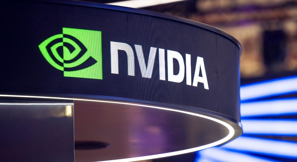 S&P 500 slides as fresh AI worries hit financials; Nvidia wavers