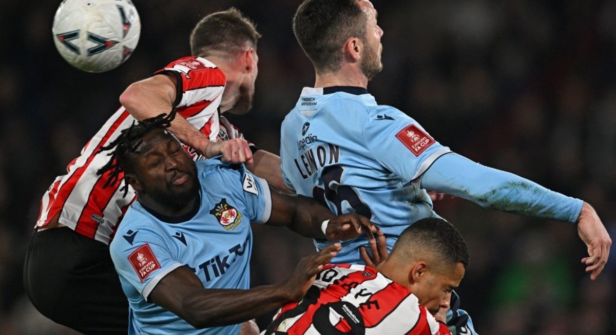 Sheffield United’s US owners seek capital after challenges